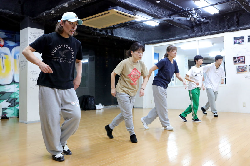 ダンススタジオSTOMP